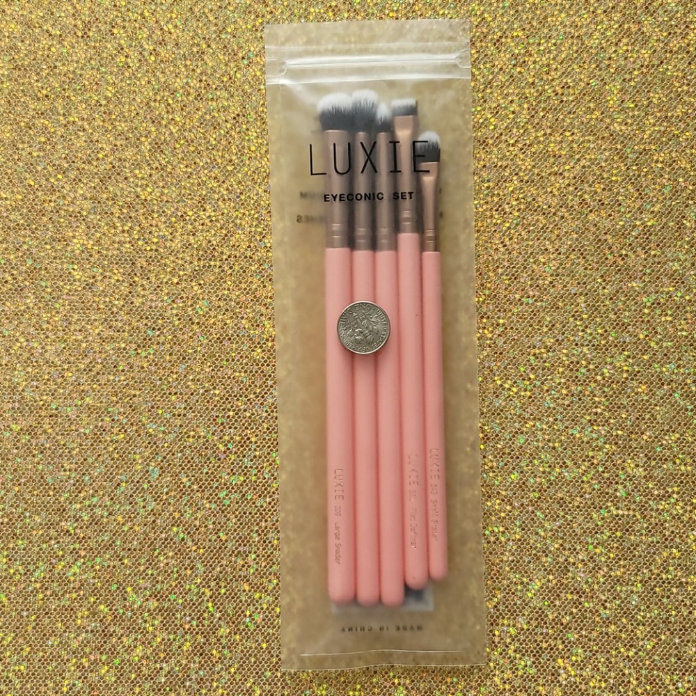 2 for $40 LUXIE 5 PIECE ROSE GOLD EYE BRUSH SET - Picture 13 of 13